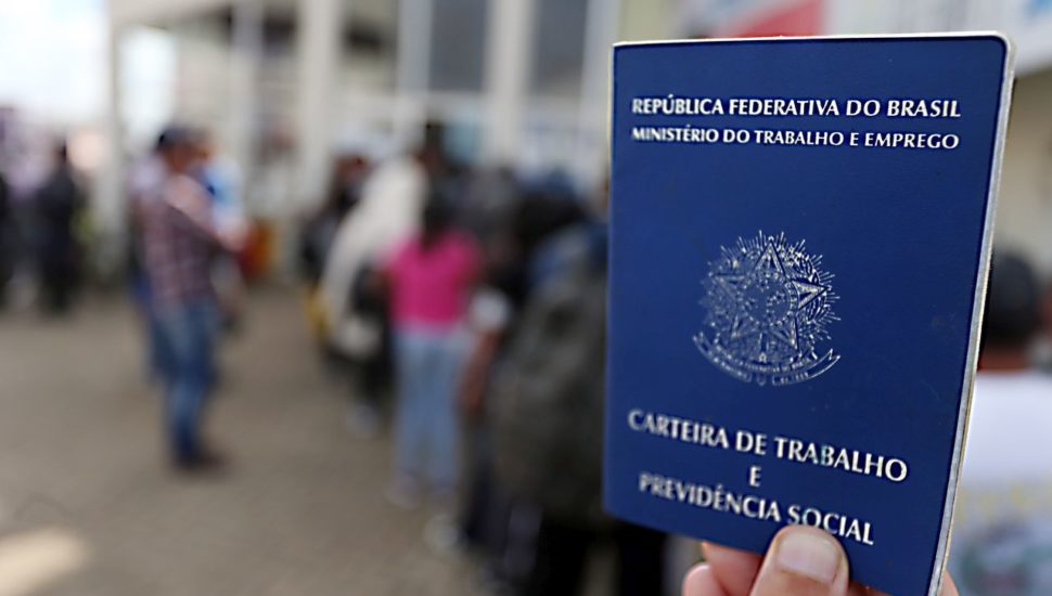 Crise de emprego levará ao agravamento da instabilidade social